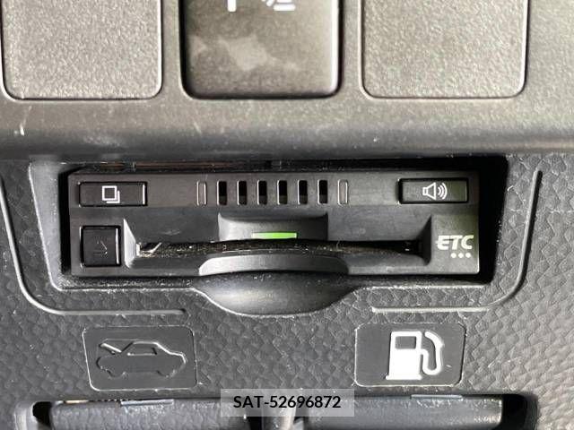 Toyota ROOMY 2021-06 335761-7