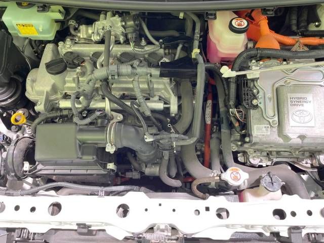 Toyota AQUA 2018-01 193391-18