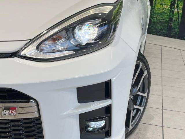 Toyota AQUA 2018-01 193391-12