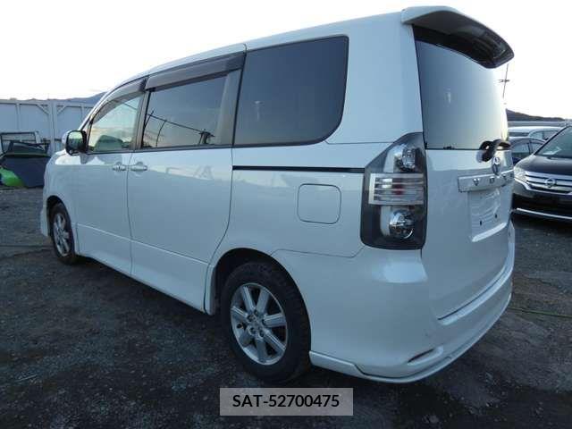 Toyota VOXY 2007-12 251439-3