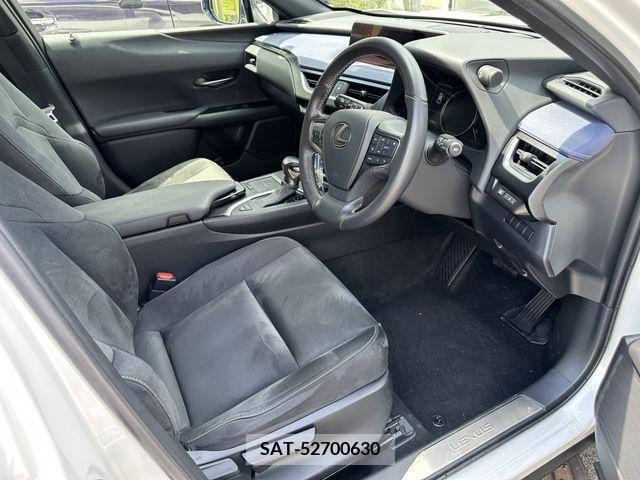 Lexus UX 2020-12 202432-4