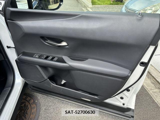 Lexus UX 2020-12 202432-18