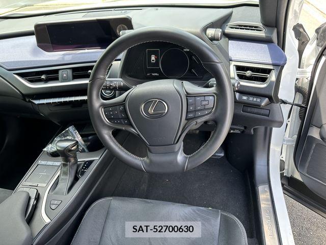Lexus UX 2020-12 202432-5