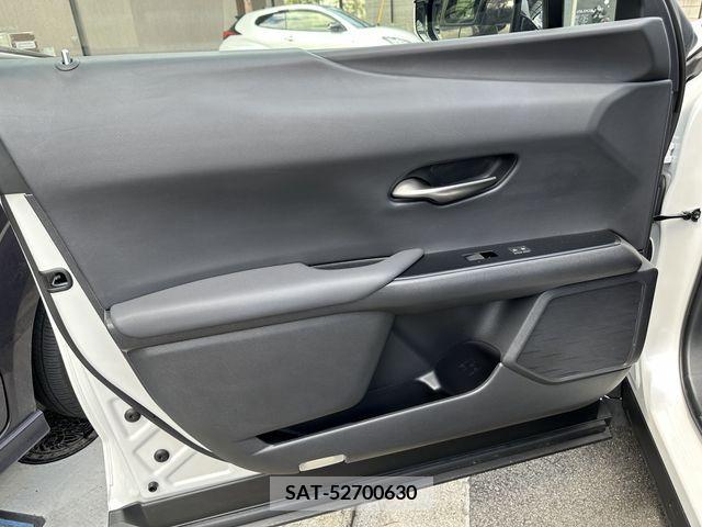 Lexus UX 2020-12 202432-20