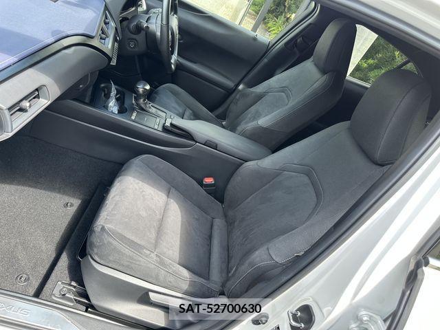 Lexus UX 2020-12 202432-9