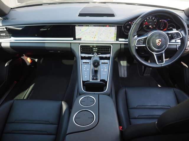 Porsche PANAMERA 2019-08 189520-15