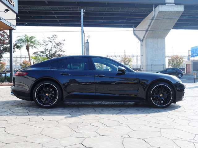 Porsche PANAMERA 2019-08 189520-6