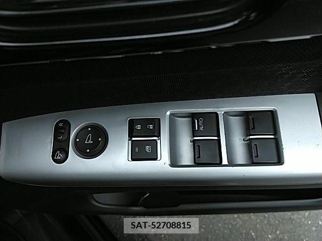Honda N BOX CUSTOM 2017-04 279178-7