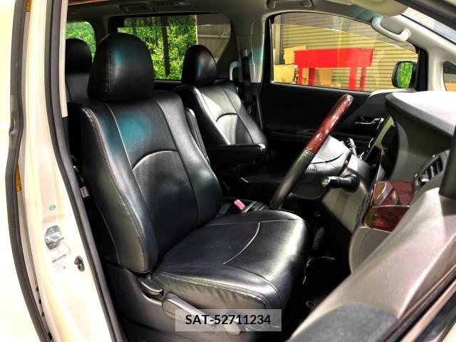 Toyota ALPHARD 2014-04 355469-9