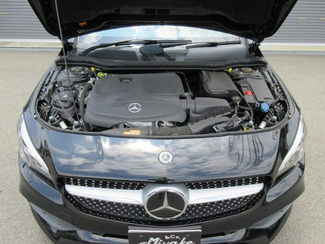 Mercedes Benz CLA-CLASS 2017-09 4266-29