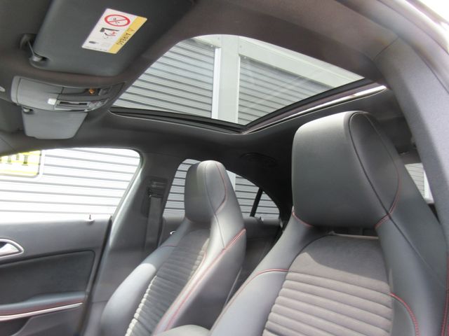 Mercedes Benz CLA-CLASS 2017-09 4266-24