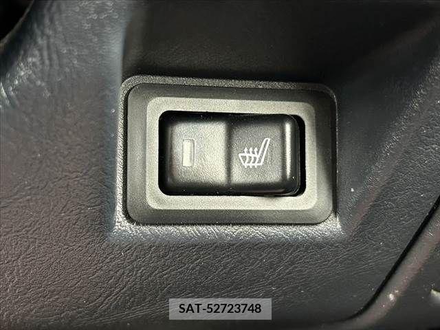 Nissan KICKS 2008-10 304895-6