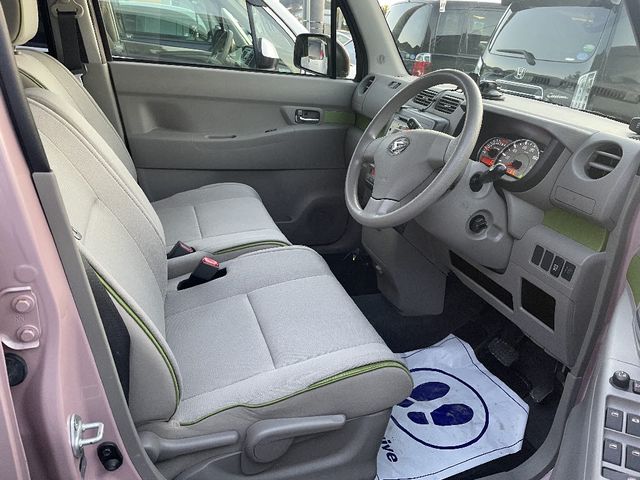 Daihatsu MOVE CONTE 2016-01 16197-4