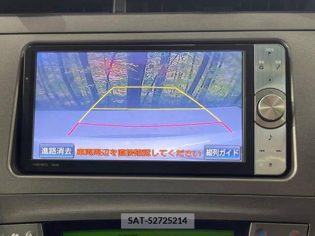 Toyota PRIUS 2012-01 210370-3