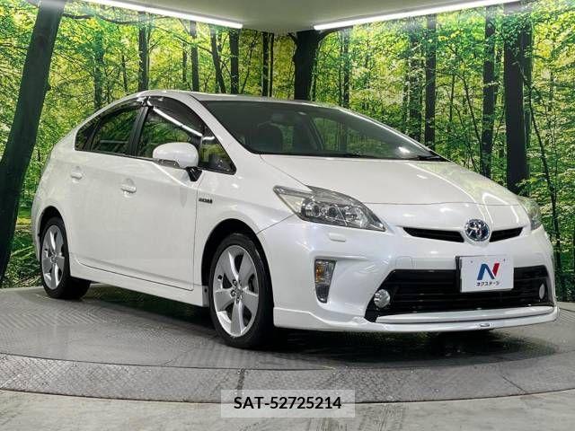 Toyota PRIUS 2012-01 210370-16