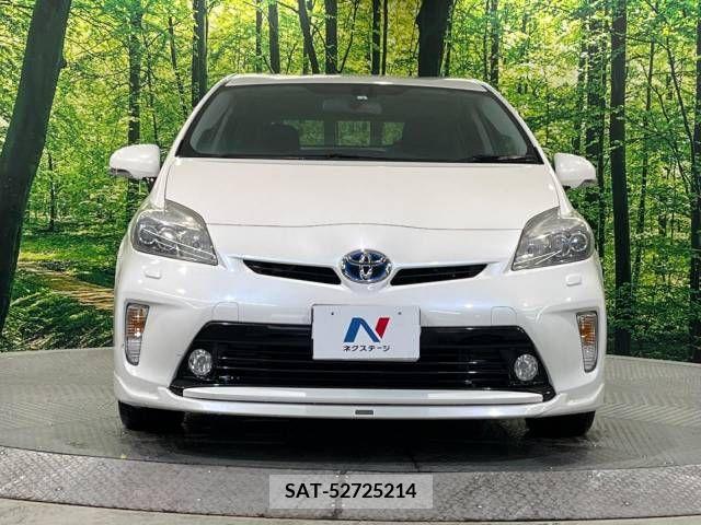 Toyota PRIUS 2012-01 210370-14