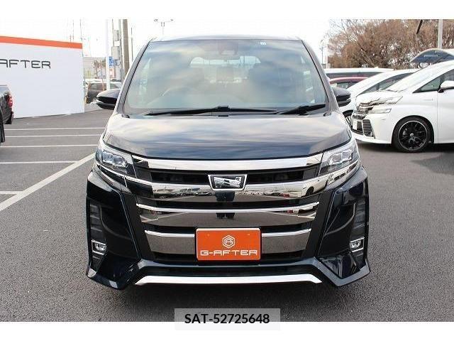 Toyota NOAH 2017-12 220939-5