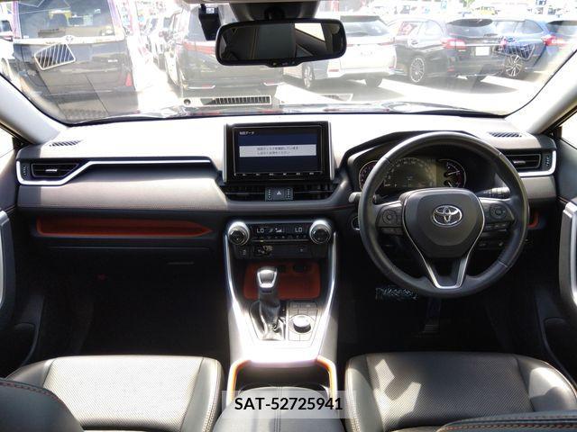 Toyota RAV4 2019-09 325885-2