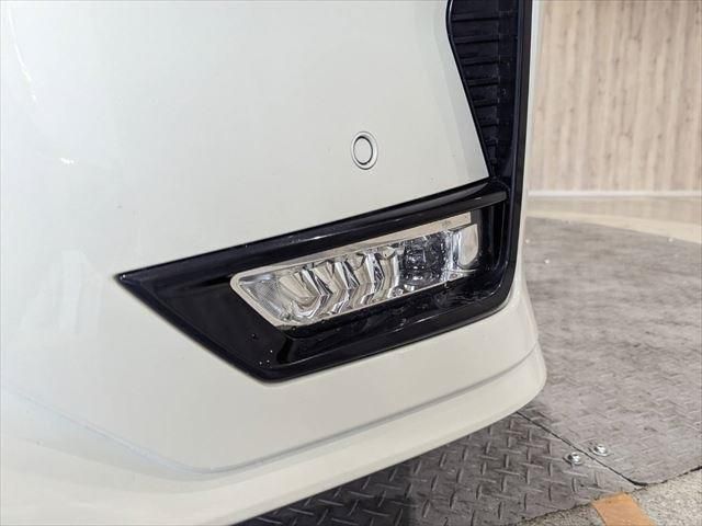 Nissan SERENA 2020-12 187651-10