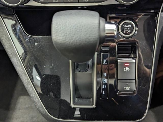 Nissan SERENA 2020-12 187651-27