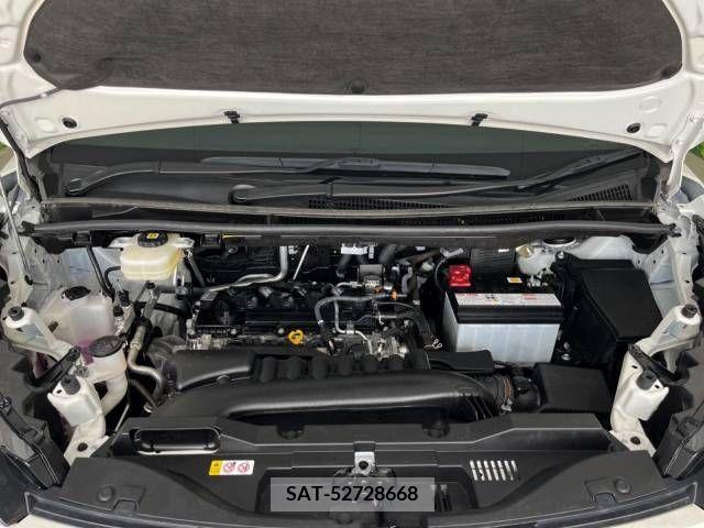 Toyota VOXY 2022-10 341773-18