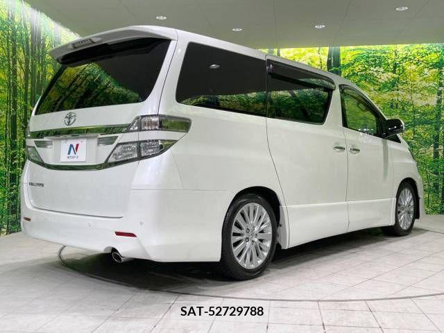 Toyota VELLFIRE 2013-05 212593-18