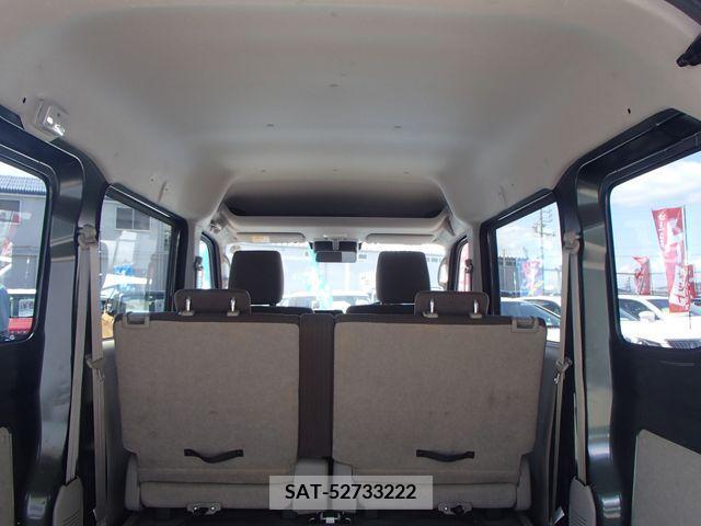 Suzuki EVERY 2021-04 301632-17