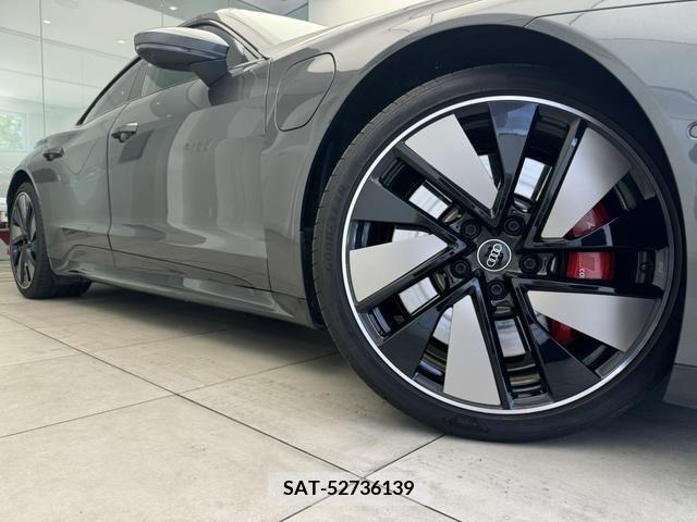 Audi E-TRON 2022-07 333545-6