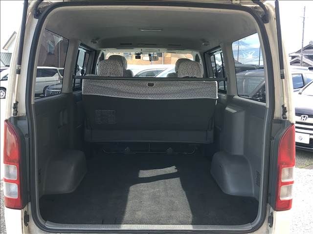 Toyota HIACE VAN 2006-10 11490-10