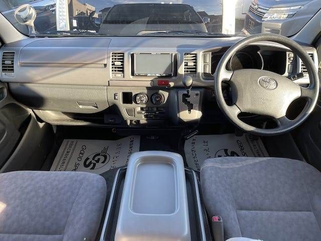 Toyota HIACE VAN 2006-10 11490-1