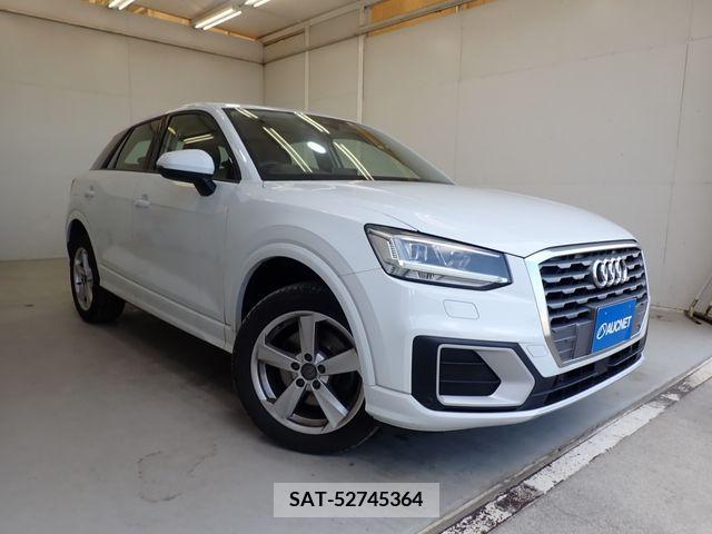 Audi Q2 2017-06 356574-0