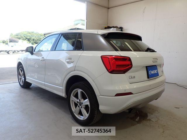Audi Q2 2017-06 356574-2