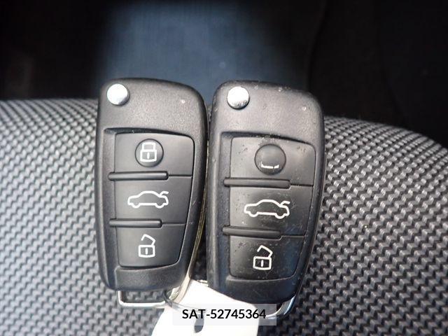 Audi Q2 2017-06 356574-28