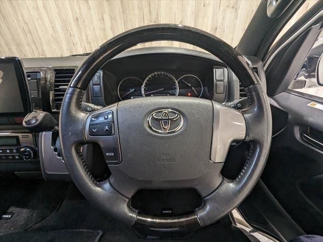 Toyota HIACE VAN 2019-12 180914-24