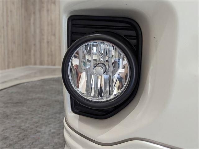 Toyota HIACE VAN 2019-12 180914-11