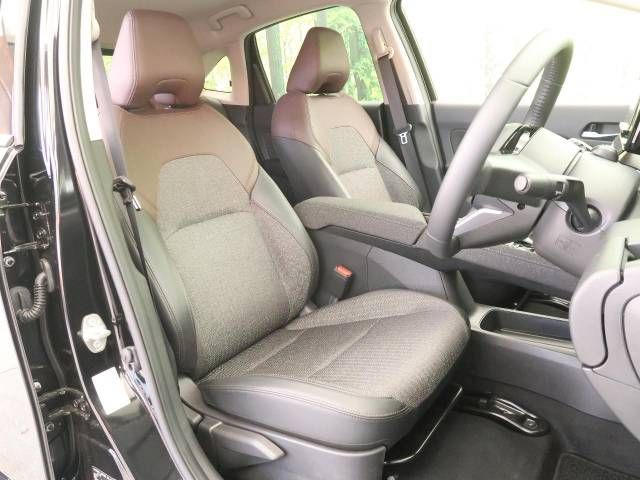 Nissan AURA 2023-06 189426-8