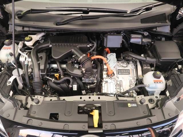 Nissan AURA 2023-06 189426-18