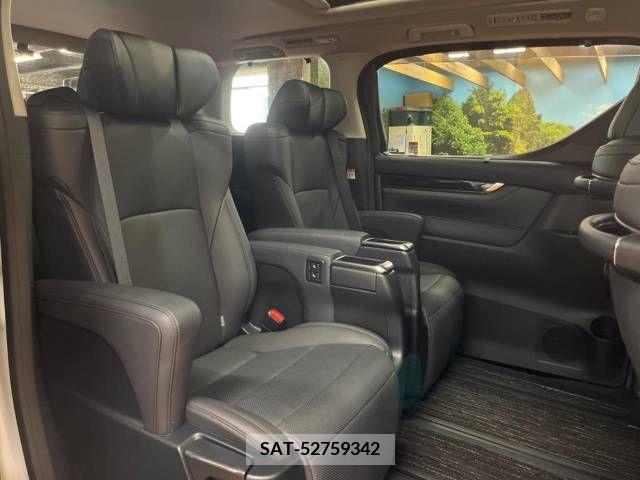 Toyota ALPHARD 2022-11 339138-9