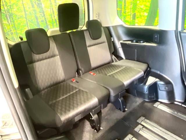 Nissan SERENA 2020-12 28036-10