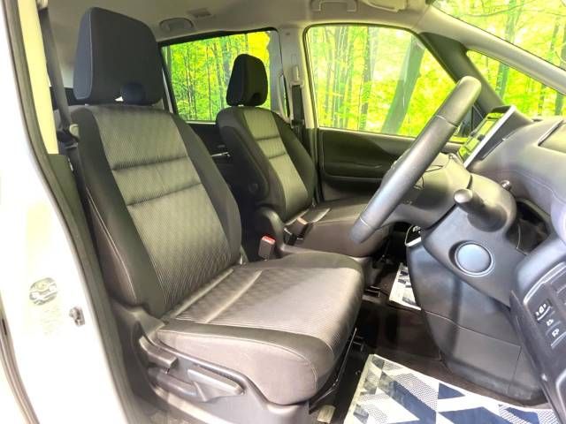 Nissan SERENA 2020-12 28036-8