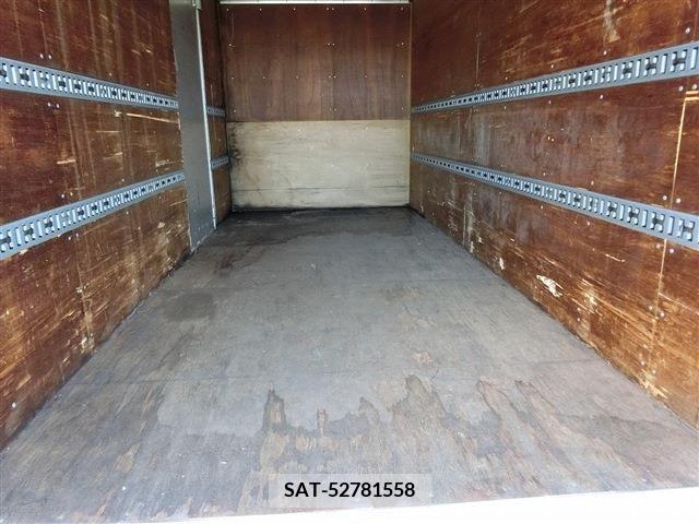 Mitsubishi CANTER 2015-03 302649-11