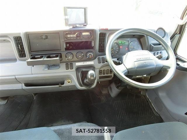 Mitsubishi CANTER 2015-03 302649-20