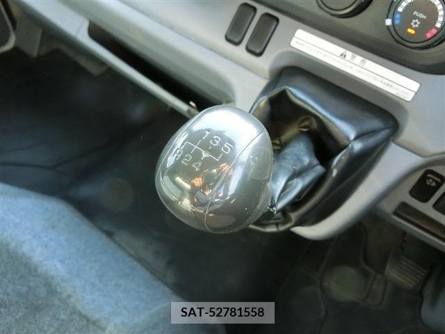 Mitsubishi CANTER 2015-03 302649-26