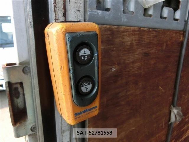 Mitsubishi CANTER 2015-03 302649-14
