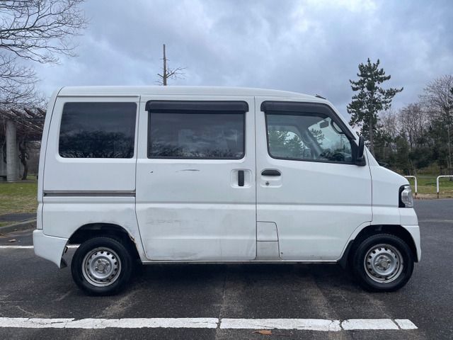 Mitsubishi MINICAB VAN 2013-07 187660-13