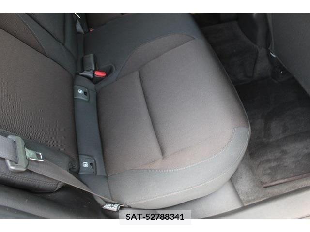 Mazda MAZDA3 2019-09 244736-14