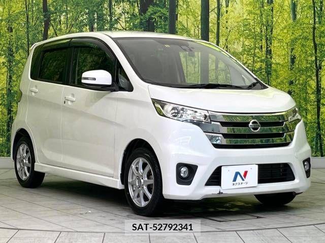 Nissan DAYZ 2015-06 333995-16