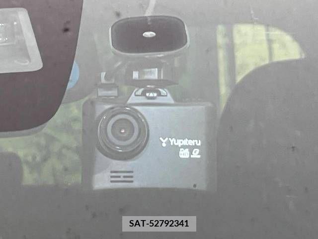 Nissan DAYZ 2015-06 333995-6