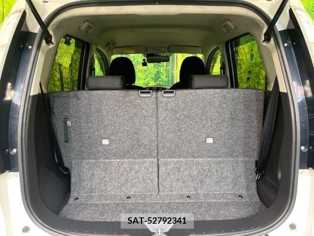 Nissan DAYZ 2015-06 333995-10