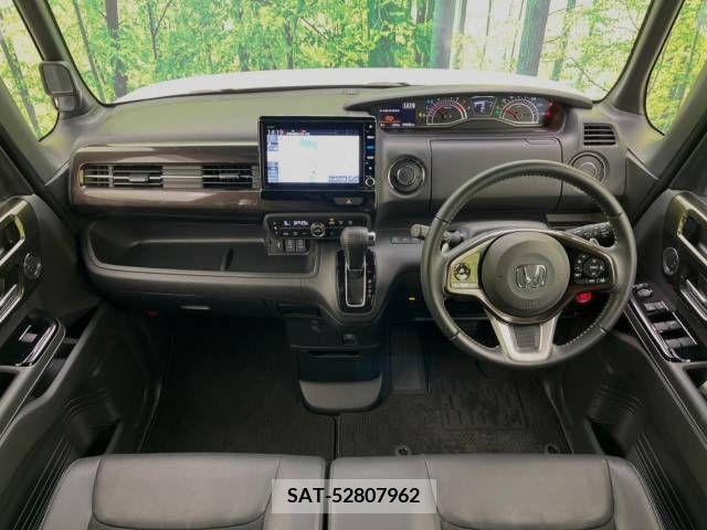 Honda N BOX 2020-12 211068-1
